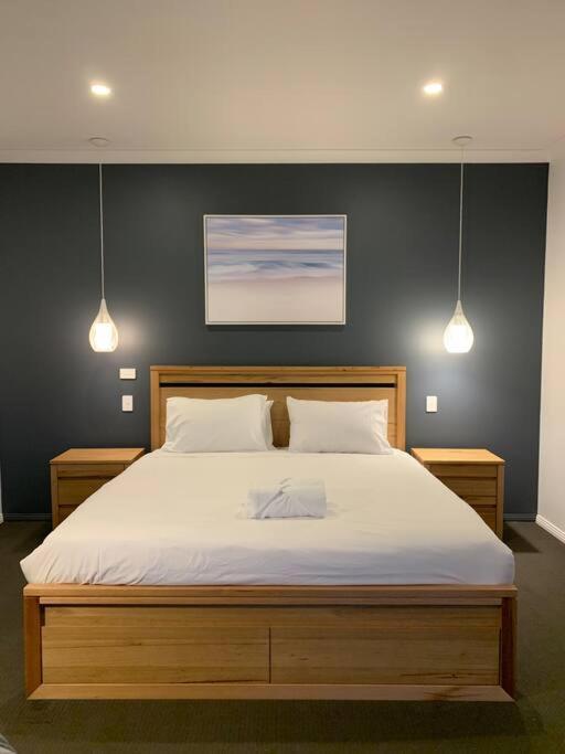 וויאט ביץ' Beachfront Self Contained Studio מראה חיצוני תמונה